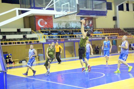 Aegean League Foto Galeri | 06-11-2017 İZMİR BAROSU - TÜRK TUBORG | Galeri 33