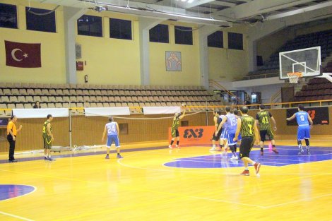 Aegean League Foto Galeri | 06-11-2017 İZMİR BAROSU - TÜRK TUBORG | Galeri 2