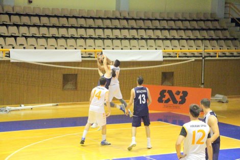 Aegean League Foto Galeri | 08-11-2017 YENİ YILDIZLAR - BEYAZYAKA | Galeri 23