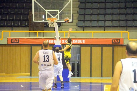 Aegean League Foto Galeri | 09-11-2017 ARKAS - WHİRLPOOL CORPORATİON | Galeri 27