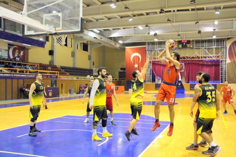 Aegean League Foto Galeri | 28-11-2017 VESTEL VATOZLAR - WHİRLPOOL CORPORATİON | Galeri 31