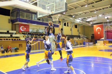 Aegean League Foto Galeri | 06-12-2017 İNDAS TEKNOLOJİ - EGESİT İNŞAAT | Galeri 28