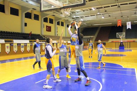 Aegean League Foto Galeri | 06-12-2017 İNDAS TEKNOLOJİ - EGESİT İNŞAAT | Galeri 26