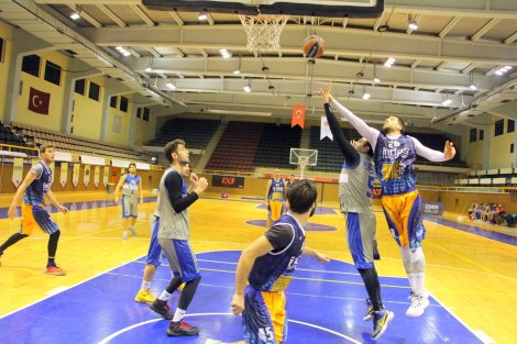 Aegean League Foto Galeri | 06-12-2017 İNDAS TEKNOLOJİ - EGESİT İNŞAAT | Galeri 18