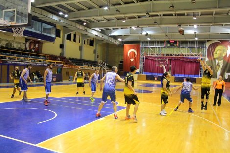 Aegean League Foto Galeri | 07-12-2017 İZMİR BAROSU - WHİRLPOOL CORPORATİON | Galeri 38