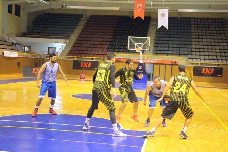 Aegean League Foto Galeri | 11-12-2017 İZMİR BAROSU - TÜRK TUBORG | Galeri 20