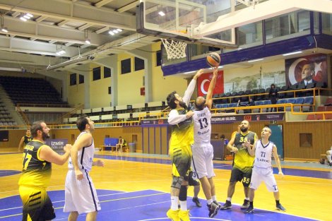 Aegean League Foto Galeri | 12-12-2017 ARKAS - WHİRLPOOL CORPORATİON | Galeri 32