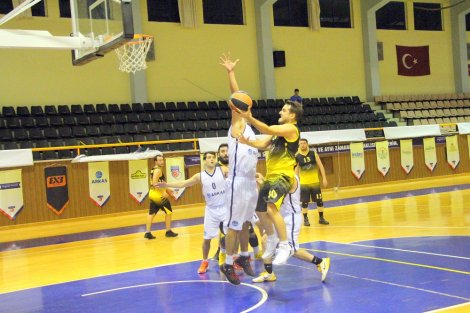 Aegean League Foto Galeri | 12-12-2017 ARKAS - WHİRLPOOL CORPORATİON | Galeri 30