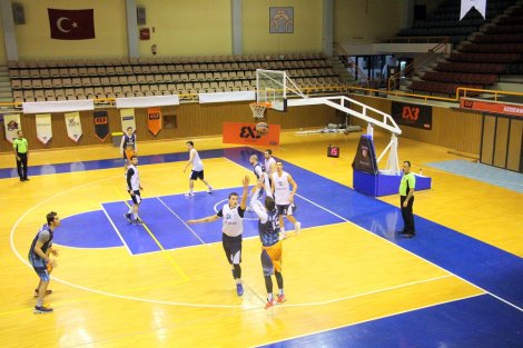 Aegean League Foto Galeri | 13-12-2017 BEYAZYAKA METİNLER YAPI - İNDAS TEKNOLOJİ | Galeri 16