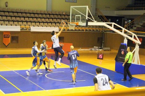 Aegean League Foto Galeri | 13-12-2017 BEYAZYAKA METİNLER YAPI - İNDAS TEKNOLOJİ | Galeri 15