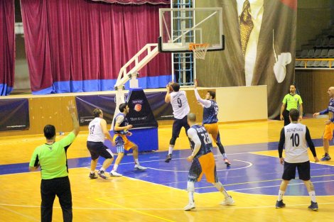 Aegean League Foto Galeri | 13-12-2017 BEYAZYAKA METİNLER YAPI - İNDAS TEKNOLOJİ | Galeri 41