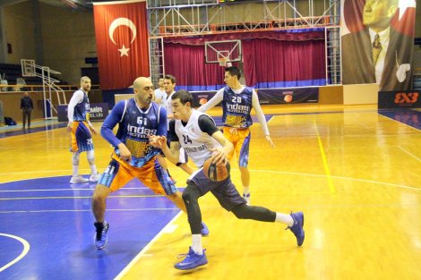 Aegean League Foto Galeri | 13-12-2017 BEYAZYAKA METİNLER YAPI - İNDAS TEKNOLOJİ | Galeri 19