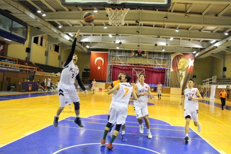 Aegean League Foto Galeri | 18-12-2017 ÖZGÖRKEY - MANİSA YENİ YILDIZLAR | Galeri 18