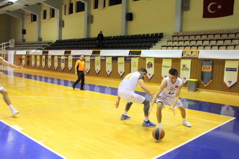 Aegean League Foto Galeri | 18-12-2017 ÖZGÖRKEY - MANİSA YENİ YILDIZLAR | Galeri 25