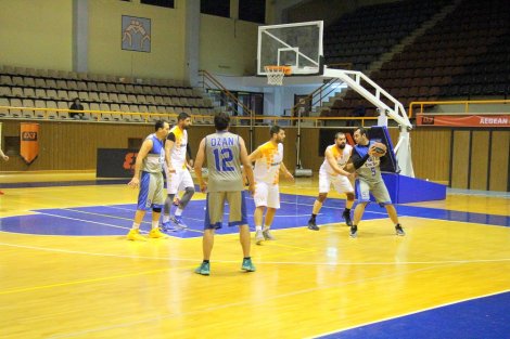 Aegean League Foto Galeri | 04-01-2018 MANİSA YENİ YILDIZLAR - EGESİT İNŞAAT | Galeri 32