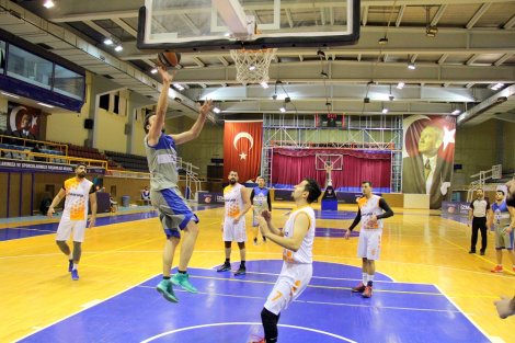 Aegean League Foto Galeri | 04-01-2018 MANİSA YENİ YILDIZLAR - EGESİT İNŞAAT | Galeri 12