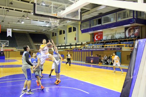 Aegean League Foto Galeri | 04-01-2018 MANİSA YENİ YILDIZLAR - EGESİT İNŞAAT | Galeri 16