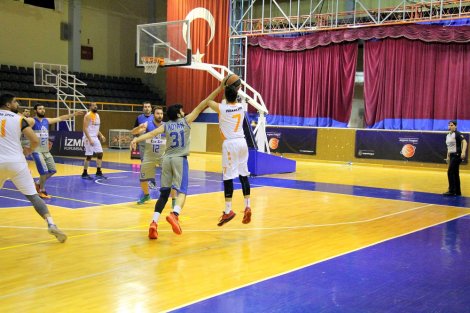 Aegean League Foto Galeri | 04-01-2018 MANİSA YENİ YILDIZLAR - EGESİT İNŞAAT | Galeri 4