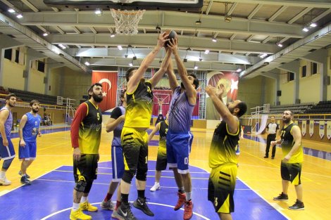 Aegean League Foto Galeri | 09-01-2018 İZMİR BAROSU - WHİRLPOOL CORPORATİON | Galeri 23