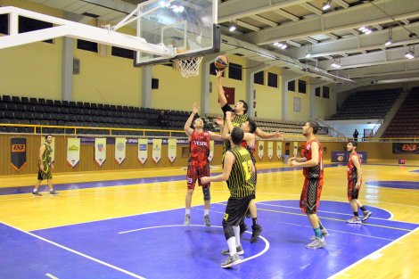 Aegean League Foto Galeri | 10-01-2018 TÜRK TUBORG - VESTEL VATOZLAR | Galeri 21