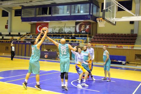 Aegean League Foto Galeri | 16-01-2018 İNDAS TEKNOLOJİ - POYRAZ ZEYTİNYAĞI | Galeri 7