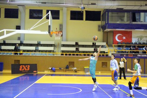 Aegean League Foto Galeri | 16-01-2018 İNDAS TEKNOLOJİ - POYRAZ ZEYTİNYAĞI | Galeri 1