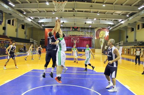 Aegean League Foto Galeri | 17-01-2018 BEYAZYAKA METİNLER YAPI - GREENLİGHT LED | Galeri 25