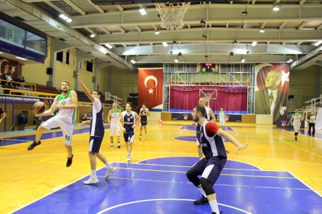 Aegean League Foto Galeri | 17-01-2018 BEYAZYAKA METİNLER YAPI - GREENLİGHT LED | Galeri 34