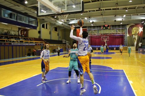 Aegean League Foto Galeri | 18-01-2018 İNDAS TEKNOLOJİ - POYRAZ ZEYTİNYAĞI | Galeri 3