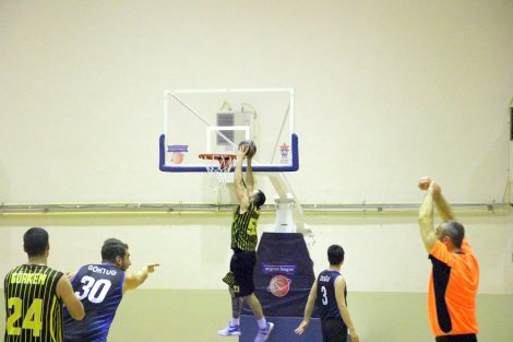 Aegean League Foto Galeri | 12-03-2018 İZMİR BAROSU - TÜRK TUBORG | Galeri 17