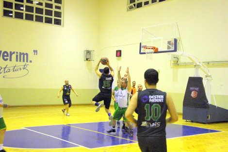 Aegean League Foto Galeri | 15-03-2018 BİO NATUREL - GREENLİGHT LED | Galeri 3