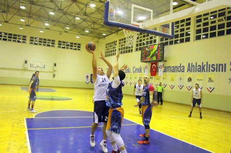 Aegean League Foto Galeri | 19-03-2018 BEYAZYAKA METİNLER YAPI - İNDAS TEKNOLOJİ | Galeri 27