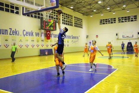 Aegean League Foto Galeri | 22-03-2018 İZMİR BAROSU - MAXİON WHEELS | Galeri 24