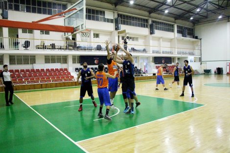 Aegean League Foto Galeri | 22-10-2018 MAXİON WHEELS - İZMİR BAROSU | Galeri 3