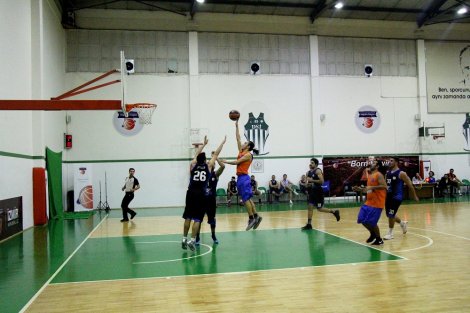 Aegean League Foto Galeri | 22-10-2018 MAXİON WHEELS - İZMİR BAROSU | Galeri 26