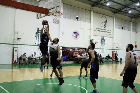 Aegean League Foto Galeri | 02-11-2018 İZMİR BAROSU - HMS MAKİNA | Galeri 21