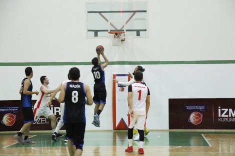 Aegean League Foto Galeri | 08-11-2018 AKBANK - İZMİR BAROSU | Galeri 7