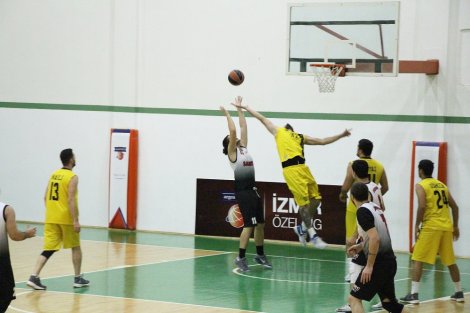 Aegean League Foto Galeri | 19-11-2018 HMS MAKİNA - TÜRK TUBORG | Galeri 4