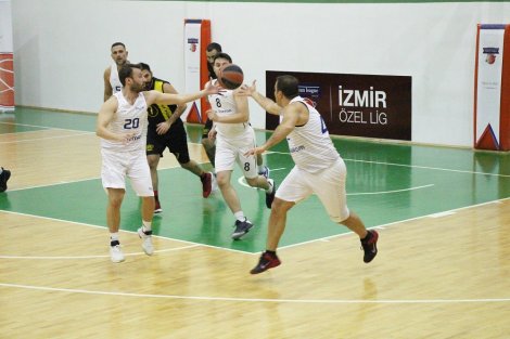 Aegean League Foto Galeri | 11-12-2018 TÜRK TUBORG - TÜRK TELEKOM | Galeri 2