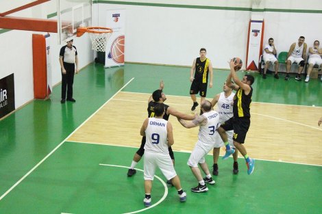 Aegean League Foto Galeri | 11-12-2018 TÜRK TUBORG - TÜRK TELEKOM | Galeri 5