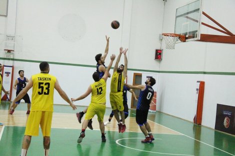 Aegean League Foto Galeri | 20-12-2018 TÜRK TUBORG - İZMİR BAROSU | Galeri 38