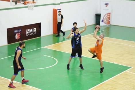 Aegean League Foto Galeri | 01-01-2019 MAXİON WHEELS - İZMİR BAROSU | Galeri 38