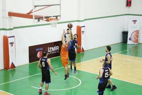 Aegean League Foto Galeri | 01-01-2019 MAXİON WHEELS - İZMİR BAROSU | Galeri 28