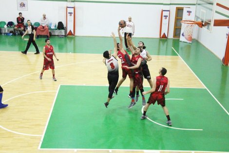 Aegean League Foto Galeri | 01-01-2019 VESTEL VATOZLAR - HMS MAKİNA | Galeri 5