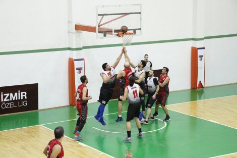 Aegean League Foto Galeri | 01-01-2019 VESTEL VATOZLAR - HMS MAKİNA | Galeri 34