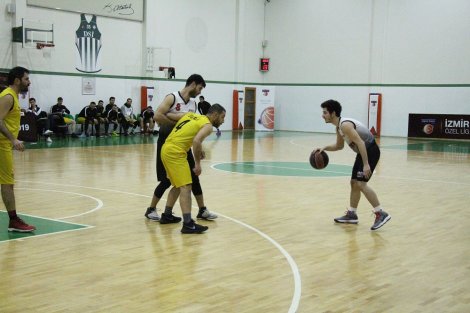 Aegean League Foto Galeri | 08-01-2019 TÜRK TUBORG - HMS MAKİNA | Galeri 4