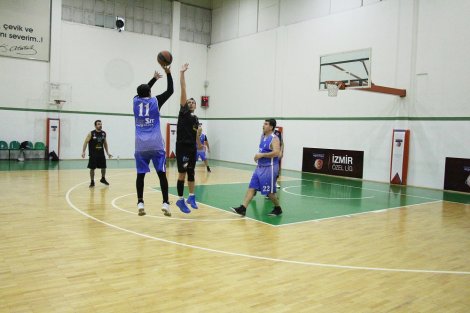 Aegean League Foto Galeri | 14-01-2019 BASVET İZMİR - EGESİT İNŞAAT MASTERS | Galeri 11
