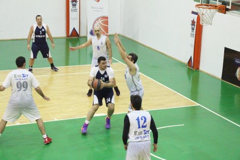 Aegean League Foto Galeri | 04-02-2019 EGESİT İNŞAAT MASTERS - BEYAZYAKA MASTERS | Galeri 13