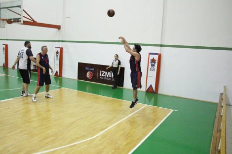 Aegean League Foto Galeri | 18-02-2019 BEYAZYAKA MASTERS - İTK LEGENDS | Galeri 9