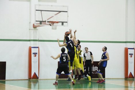 Aegean League Foto Galeri | 18-03-2019 İZMİR BAROSU - TÜRK TUBORG | Galeri 5